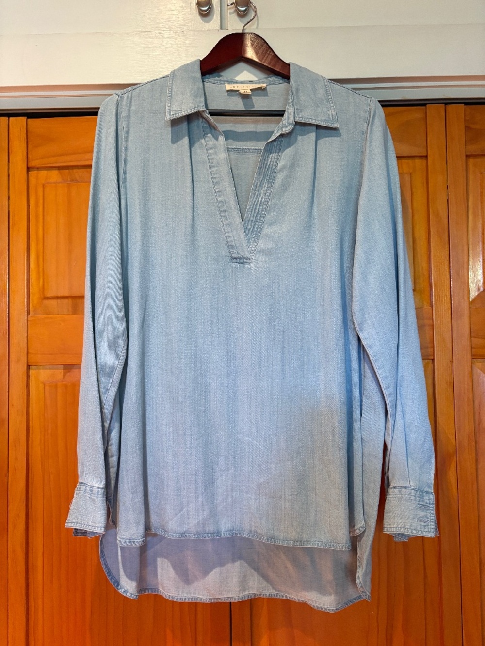 Lovestitch Tunic 100% Tencel Chambray Size Medium Light Blue